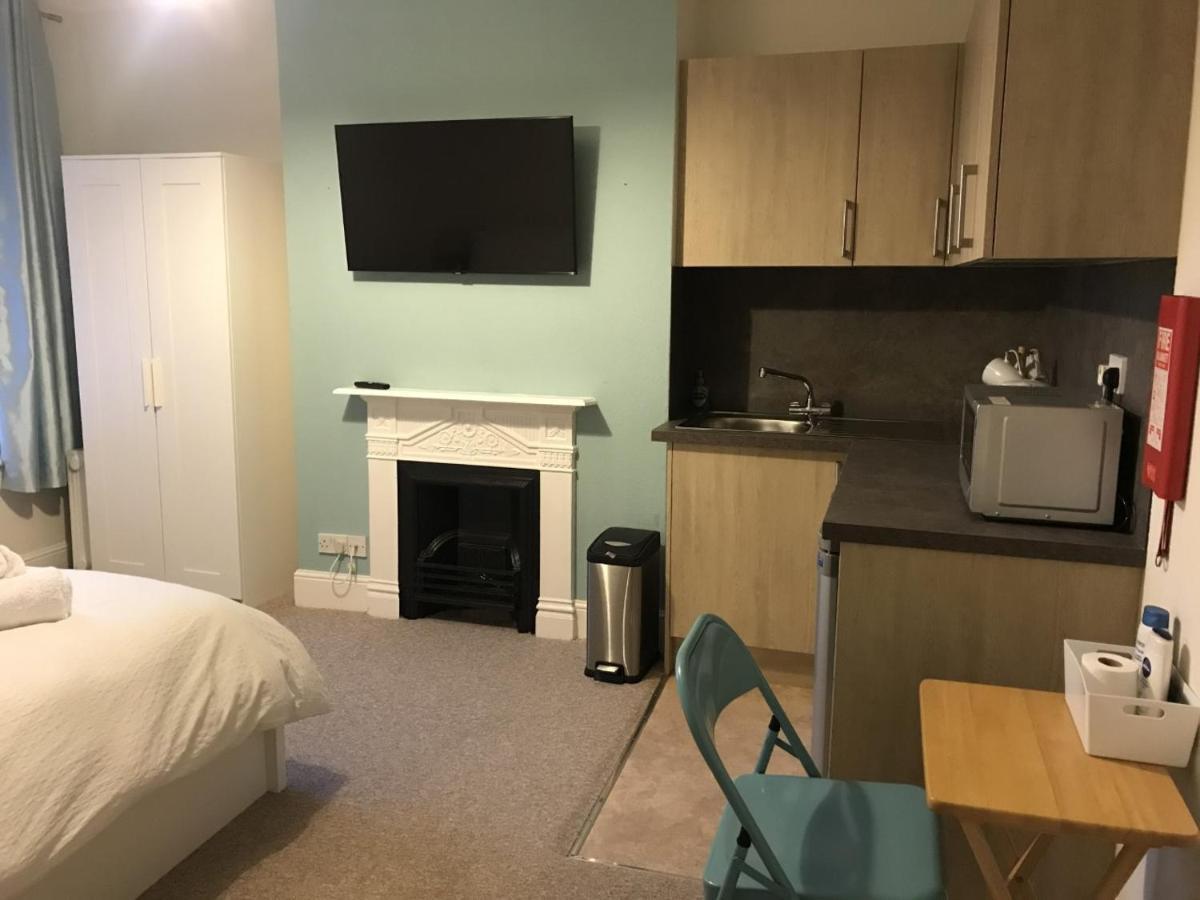 Poole Stay Extérieur photo